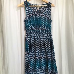 High-low dress 🧵add to any bundle